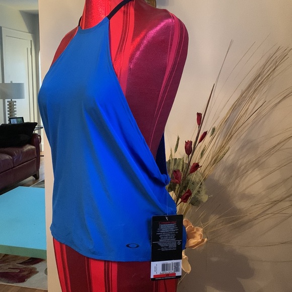 Oakley tank top halter - Picture 2 of 3